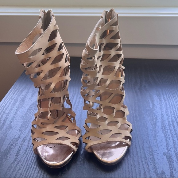 Caged Heels - Picture 2 of 3